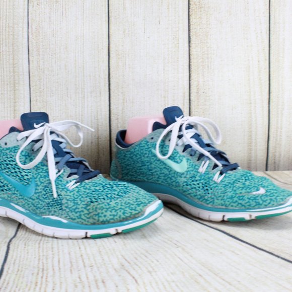 NIKE Free TR Fit 4 Sneakers Running Shoes Size 8 - Picture 2 of 8